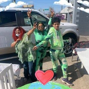 Meet your Posher, Nana